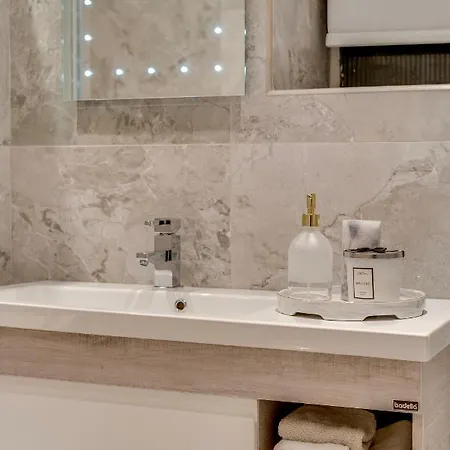 Sky Way Bradford (West Yorkshire)