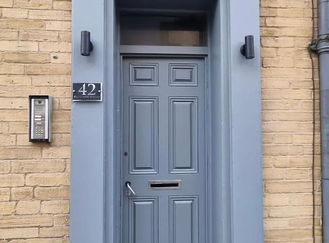 Sky Way Szálloda Bradford